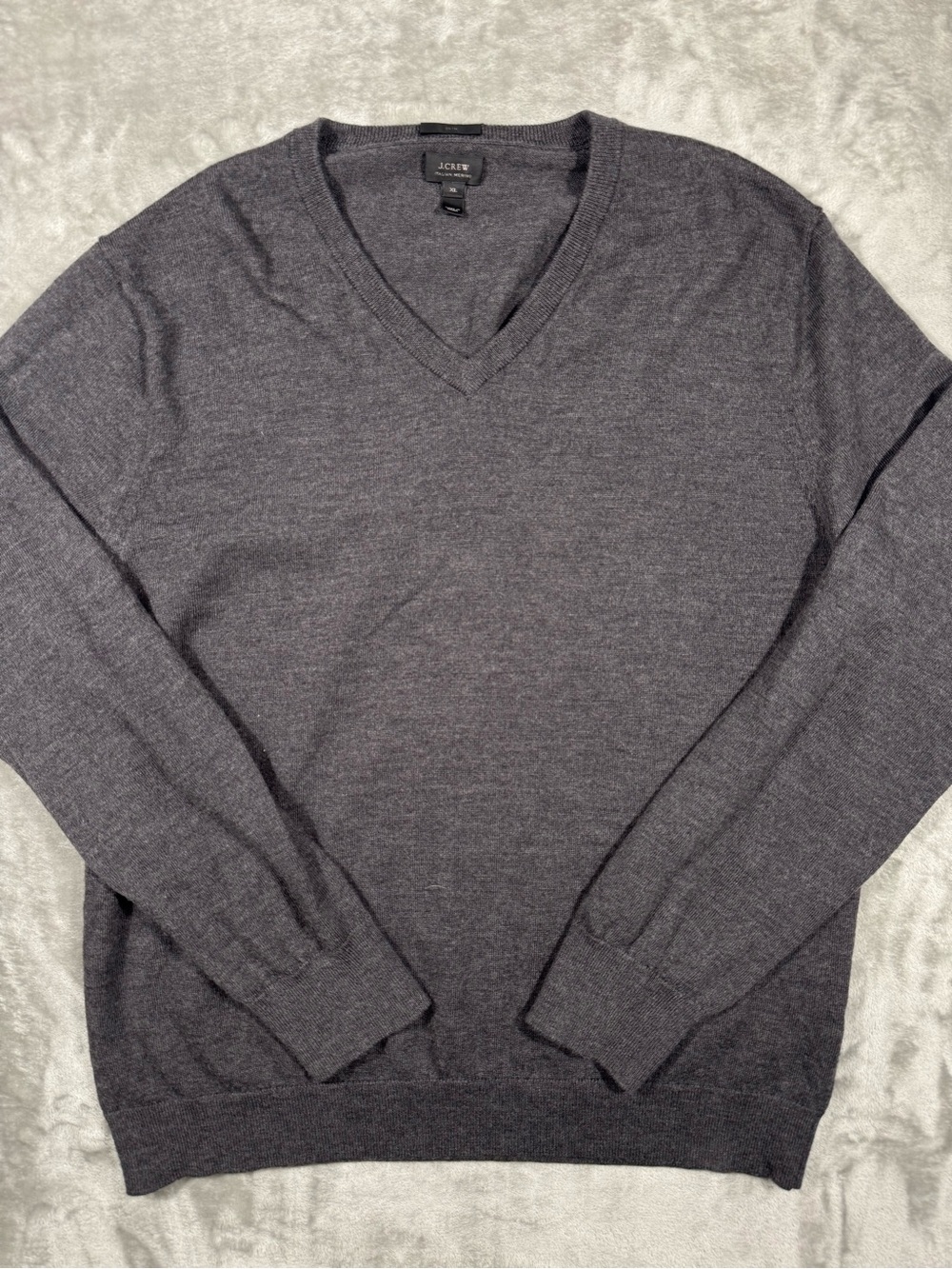 J Crew Sweater Mens XL Gray Italian Merino Wool V Neck Knit Lightweight Preppy
